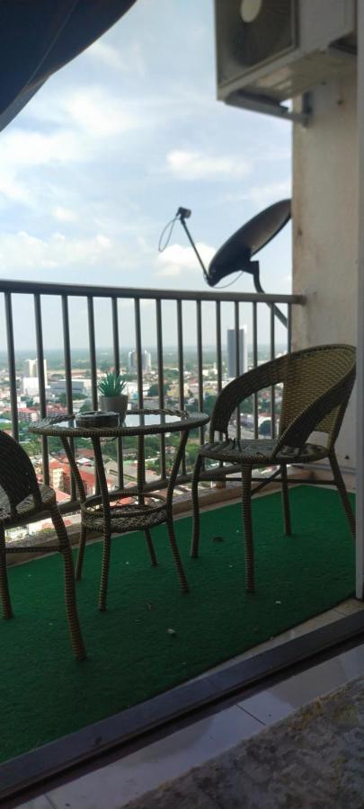 Cmk Apartmen Mutiara Tower 3 Bedroom Kota Bharu#Netflix Exterior photo