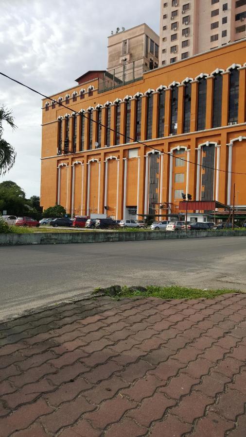 Cmk Apartmen Mutiara Tower 3 Bedroom Kota Bharu#Netflix Exterior photo